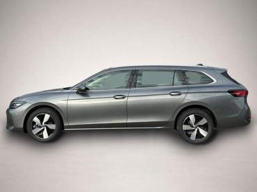 Fahrzeug ansehen: Volkswagen Passat Variant Business DSG * MASSAGE * NAVI * 17" ALU * ACC * KAMERA * LE. Volkswagen Passat Variant Business DSG * MASSAGE * NAVI * 17" ALU * ACC * KAMERA * LE.