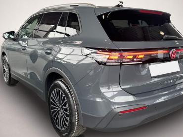 Volkswagen Tiguan 1.5 Prime el. AHK Navi Kamera IQ-Light Am