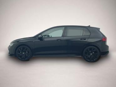 Volkswagen Golf 8 1.5 eTSI DSG R-Line NAVI AHK LED