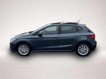 Fahrzeug ansehen: Seat Ibiza 1.0 TSI FR 112¤ m.20% Anz. PANO Navi RFK A Seat Ibiza 1.0 TSI FR 112¤ m.20% Anz. PANO Navi RFK A