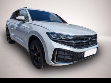 Fahrzeug ansehen: Volkswagen Touareg 3.0TDI R-Line Pano IQ Drive Kessy Matrix Volkswagen Touareg 3.0TDI R-Line Pano IQ Drive Kessy Matrix