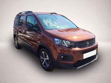 Fahrzeug ansehen: Peugeot Rifter 1.2 PureTech GT L1 Kam. Navi SHZ PDC AHK Peugeot Rifter 1.2 PureTech GT L1 Kam. Navi SHZ PDC AHK