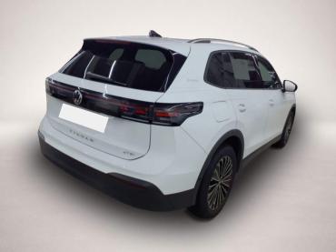 Fahrzeug ansehen: Volkswagen Tiguan 1.5 eTSI DSG Energy * AHK * Kamera * LED * Navi Volkswagen Tiguan 1.5 eTSI DSG Energy * AHK * Kamera * LED * Navi