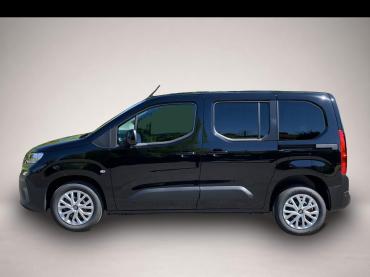 Fahrzeug ansehen: Fiat Doblo Kombi L1 1.5 HDi 102 PSKlima * Navi * PDC * Kam Fiat Doblo Kombi L1 1.5 HDi 102 PSKlima * Navi * PDC * Kam