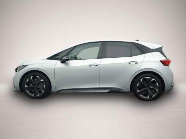Fahrzeug ansehen: Cupra Born LED NAVI HuD KAMERA WÄRMEPUMPE Cupra Born LED NAVI HuD KAMERA WÄRMEPUMPE