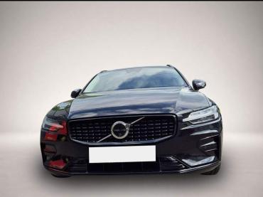 Fahrzeug ansehen: Volvo V60 B4 B DKG Plus Dark Pano * 360°View * HuD * Mj.26 Volvo V60 B4 B DKG Plus Dark Pano * 360°View * HuD * Mj.26