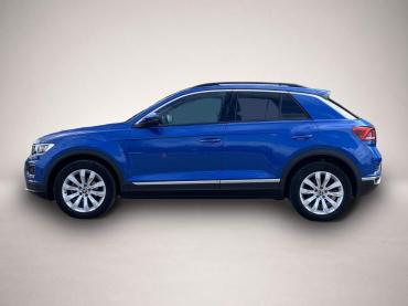 Fahrzeug ansehen: Volkswagen T-Roc 1.5 TSI Sport AHK * STANDHEIZUNG * PANORAMA * AP Volkswagen T-Roc 1.5 TSI Sport AHK * STANDHEIZUNG * PANORAMA * AP