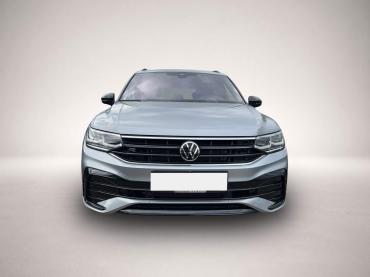 Fahrzeug ansehen: Volkswagen Tiguan Allspace 2.0 TDI DSG 4Mo. R-Line PANO AHK Volkswagen Tiguan Allspace 2.0 TDI DSG 4Mo. R-Line PANO AHK