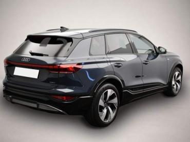 Fahrzeug ansehen: Audi Q6 e-tron quattro Luft/Matrix/B * O Audi Q6 e-tron quattro Luft/Matrix/B * O