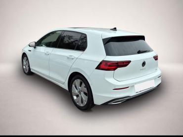 Fahrzeug ansehen: Volkswagen Golf VIII 8 1.5 eTSI DSG Style IQ.Light/ACC/Kame Volkswagen Golf VIII 8 1.5 eTSI DSG Style IQ.Light/ACC/Kame