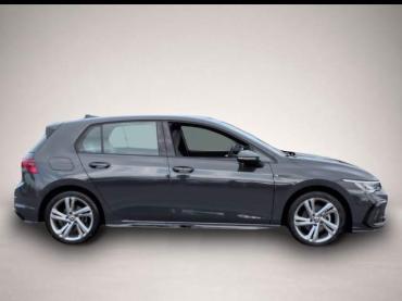 Volkswagen Golf R-LINE 1.5eTSI * DSG LED digCockp AppConn 17