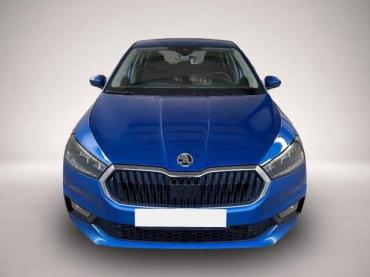 Fahrzeug ansehen: Skoda Fabia Selection 95PS GV4 * AHK * Sitzheiz * Lenkradheiz * Cli. Skoda Fabia Selection 95PS GV4 * AHK * Sitzheiz * Lenkradheiz * Cli.