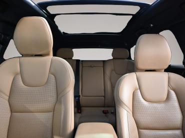 Fahrzeug ansehen: Volvo V90 T8 AWD Plus Bright Recharge AHK/S-Dach/FourC Volvo V90 T8 AWD Plus Bright Recharge AHK/S-Dach/FourC