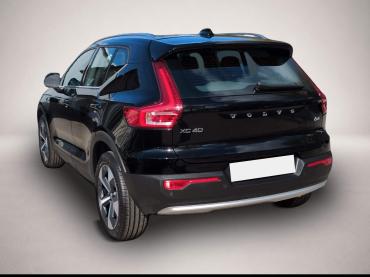 Fahrzeug ansehen: Volvo XC40 B4 (Benzin) Ultimate Bright 2WD Automatik L Volvo XC40 B4 (Benzin) Ultimate Bright 2WD Automatik L