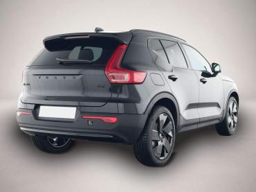 Fahrzeug ansehen: Volvo XC40 Plus Black Edition 2WD StandHZG Digitales C Volvo XC40 Plus Black Edition 2WD StandHZG Digitales C