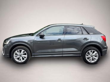 Audi Q2 35 TFSI S-tronic S-Line * AHK * Kamera * LED * Navi