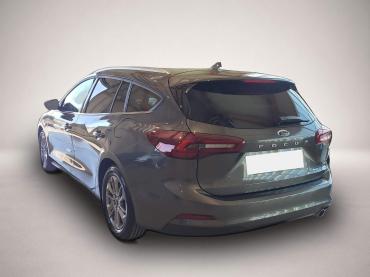 Fahrzeug ansehen: Ford Focus Titanium Automatik / Anhängerkupplung! Navi Ford Focus Titanium Automatik / Anhängerkupplung! Navi