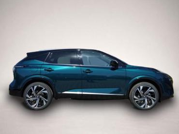 Nissan Qashqai TEKNA * plus BOSE/Pano/HeadUp/Leder * AHK!
