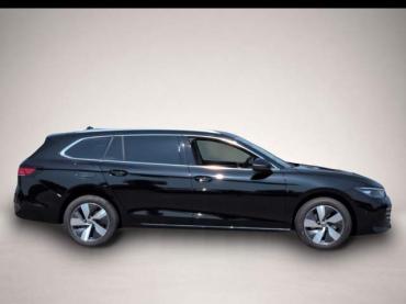 Volkswagen Passat Variant Business TDI * ACC 2xMassage R-Kam