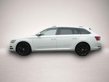 Skoda Superb Combi 1.4 TSI iV DSG Style AHK NAVI LED S
