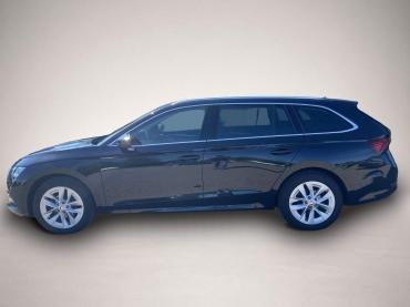 Fahrzeug ansehen: Skoda Octavia Combi 2.0 TDI DSG Style HEAD-UP * AHK * SMAR Skoda Octavia Combi 2.0 TDI DSG Style HEAD-UP * AHK * SMAR