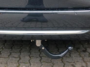 Klappbare Anhängerkupplung am Fahrzeug – AHK nachrüsten bei Autochampion24 in München