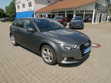 Audi A3 Sportback Monsungrau Metallic weiss Autochampion24 Bayern freie Werkstatt