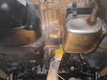 Hohlraumversiegelung München VW T5 Verarbeitung Fluid Film Autochampion24
