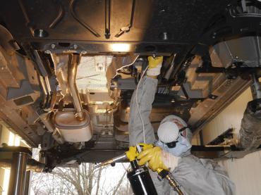 Hohlraumversiegelung München VW T5 Verarbeitung Fluid Film Autochampion24