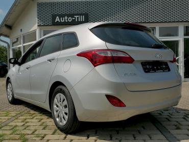 Hyundai i30 Silbergrau freie Werkstatt Autochampion24 Höhenkirchen