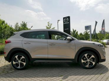 Hyundai Tucson Silbergrau freie Werkstatt Autochampion24 Höhenkirchen