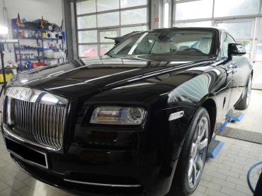 Rolls-Royce nach vollständiger Keramikversiegelung – Spiegelnder Lack und edler Glanz