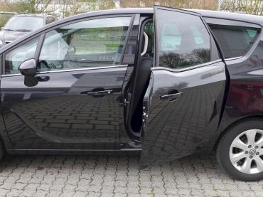 Opel Meriva 14 Turbo Excellence Gebrauchtwagen schwarz freie Werkstatt Autochampion24 Höhenkirchen