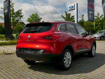 Renault Kadjar Flame red freie Werkstatt Autochampion24 Höhenkirchen