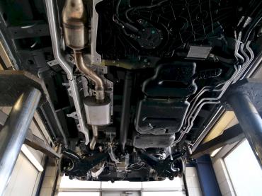 Unterbodenschutz Hohlraumversiegelung Mercedes Benz Marco Polo Autochampion24