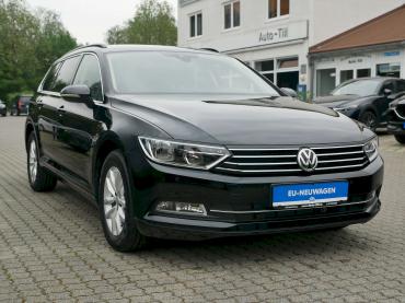 VW Passat Variant Comfortline Deep Black Perleffekt freie Werkstatt Autochampion24 Höhenkirchen